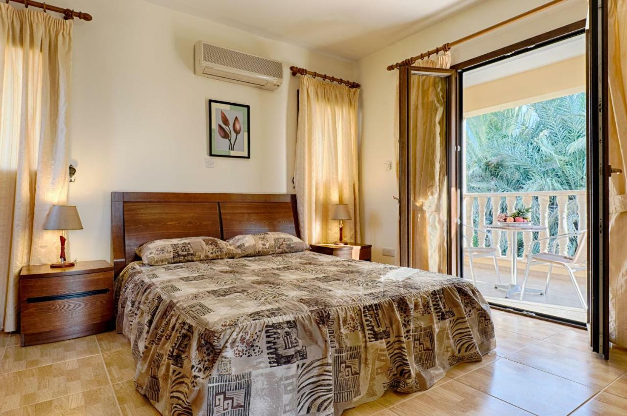 Polis Villa Tsikkos Tria מראה חיצוני תמונה
